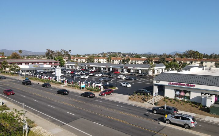 Pictures of Retail, Office property located at 205 W Mission Ave, Escondido, CA 92025 for lease - image #1