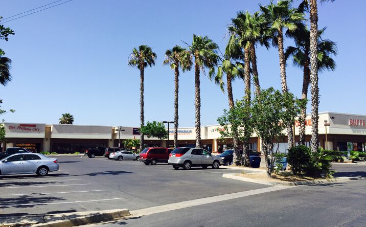 Pictures of Retail property located at 687 Palomar St, Chula Vista, CA 91911 for lease - image #1