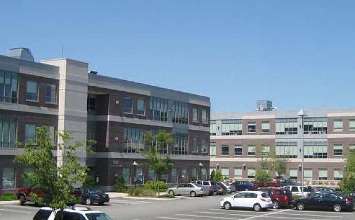 Pictures of Office property located at 931 - 935 Jefferson Blvd, Warwick, RI 02886 for lease - image #1