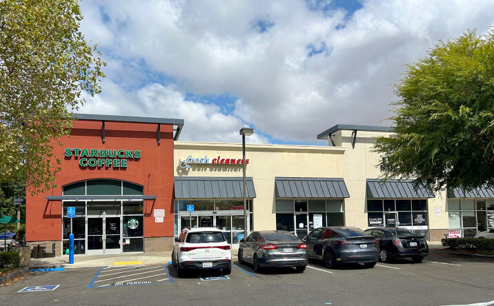 Pictures of Retail property located at 8240 Calvine Rd, Sacramento, CA 95828 for lease - image #1