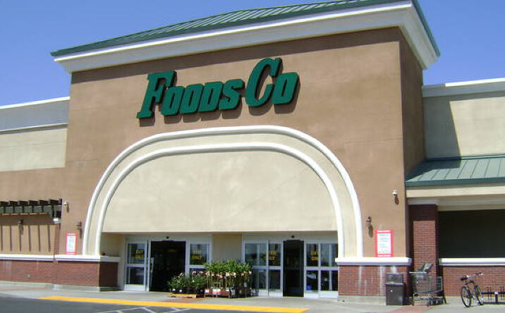 Pictures of Retail property located at 7521 W Stockton Blvd, Sacramento, CA 95823 for lease - image #1