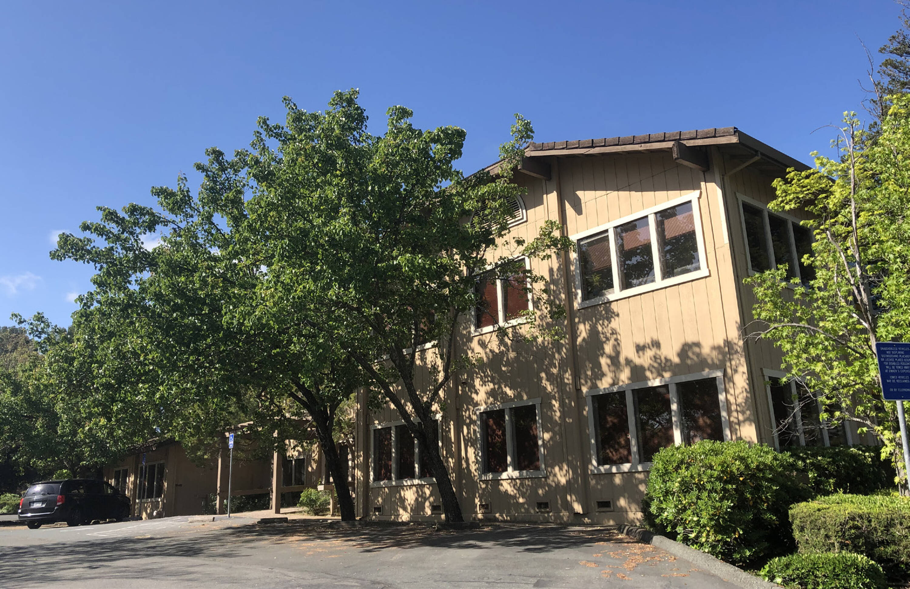 4415 Cowell Rd, Concord, CA 94518