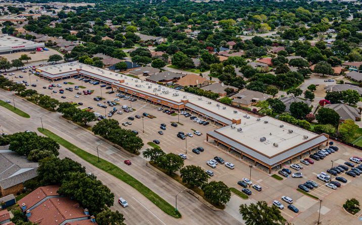 Pictures of Retail property located at 5401-5531 S Hulen St, Fort Worth, TX 76132 for lease - image #1