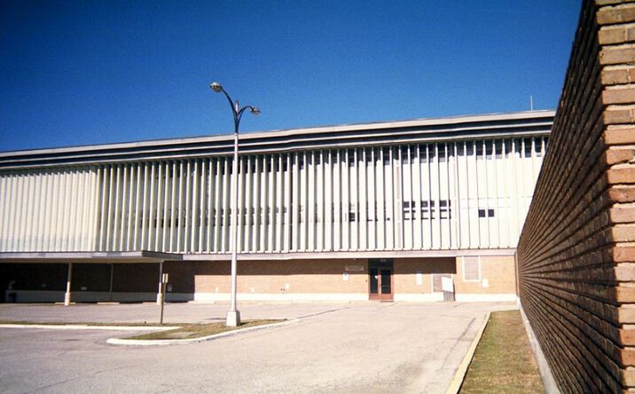 Pictures of Office property located at 6421 Camp Bowie Blvd, Fort Worth, TX 76116 for lease - image #1