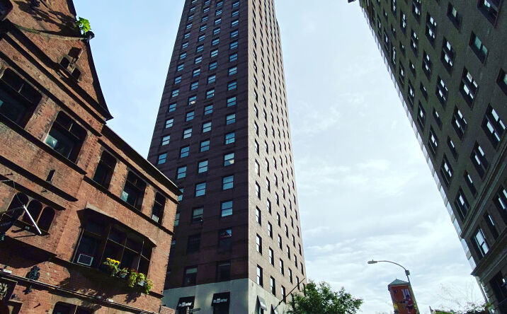 Pictures of Office property located at 255 South 17th Street, Philadelphia, PA 19103 for lease - image #1