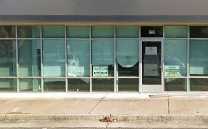 Pictures of Retail property located at 11 Smokehouse Dr, Fredericksburg, VA 22406 for lease - image #1