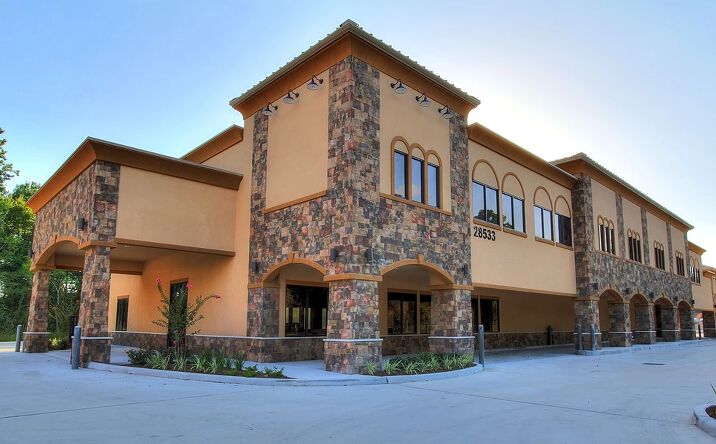 Pictures of Retail, Office property located at 28517 Spring Trails Rdg, Spring, TX 77386 for lease - image #1