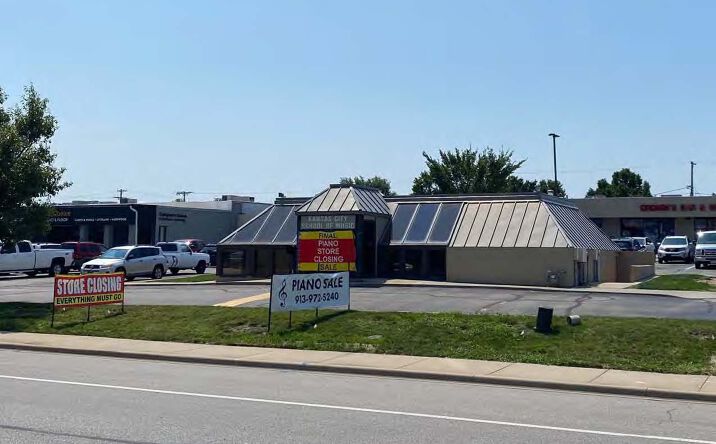 Pictures of Retail, Office property located at 12101 W 87th Street, Lenexa, KS 66215 for lease - image #1