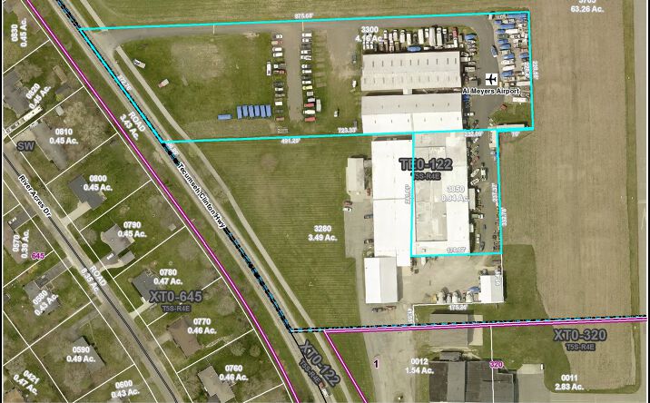 Pictures of Industrial property located at 9129 Tecumseh - Clinton Hwy, Tecumseh, MI 49286 for lease - image #1