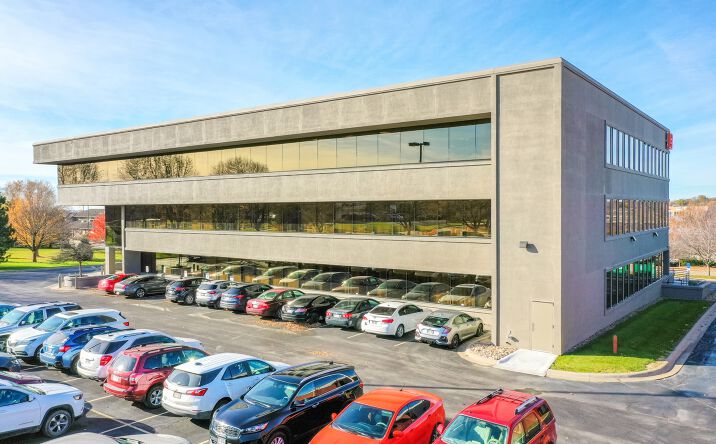 Pictures of Office property located at 11218 John Galt Blvd, Omaha, NE 68137 for lease - image #1