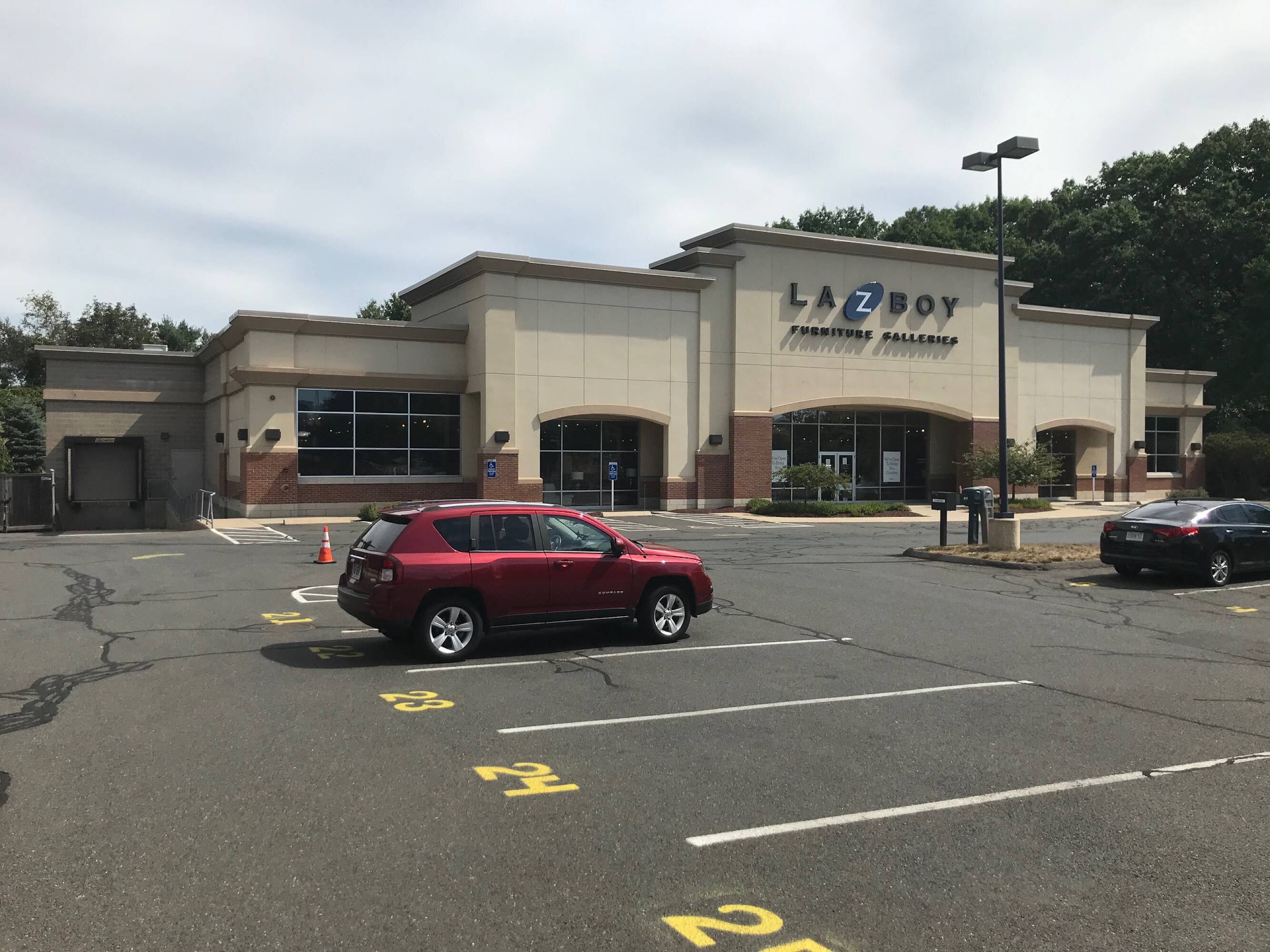 Rave Movie Theater Buckland Hills Ct - d4e6nf7