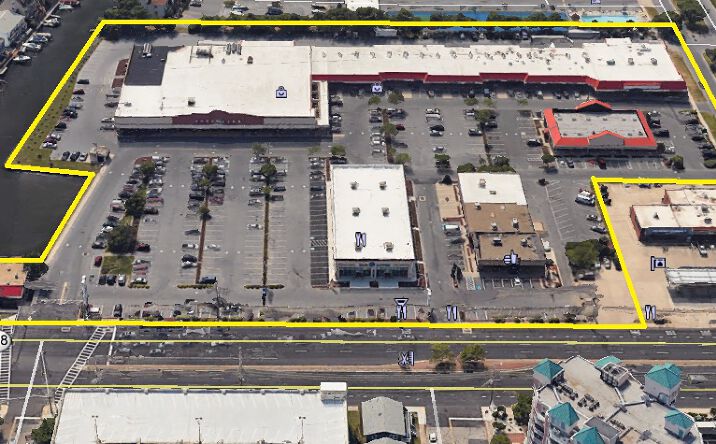 Pictures of Retail, Office, Restaurant property located at 11805 Coastal Hwy, Ocean City, MD 21842 for lease - image #1