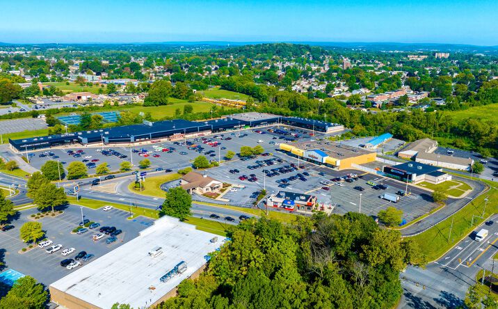 Pictures of Retail property located at 1895 New Holland Rd, Reading, PA 19607 for lease - image #1