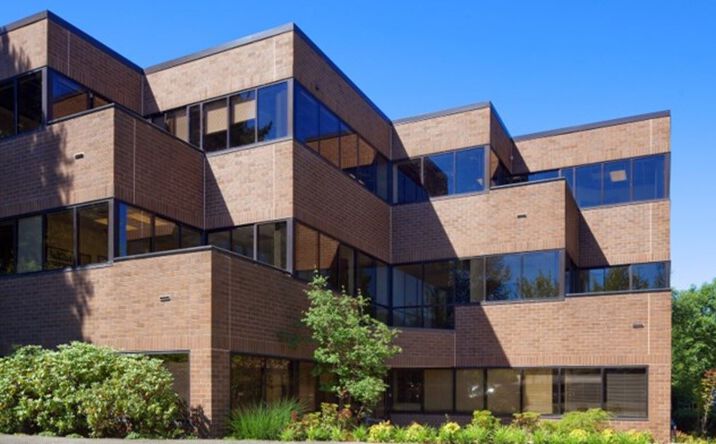 Pictures of Office property located at 11711 SE 8th St, Bellevue, WA 98005 for lease - image #1