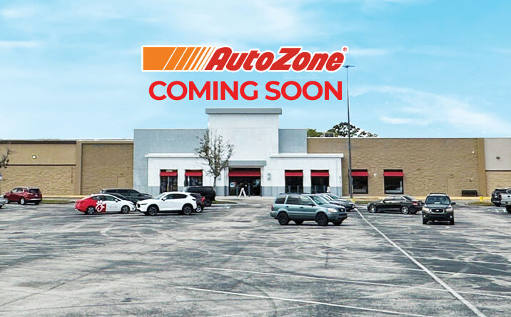 Pictures of Retail property located at 810 Saxon Blvd, Orange City, FL 32763 for lease - image #1