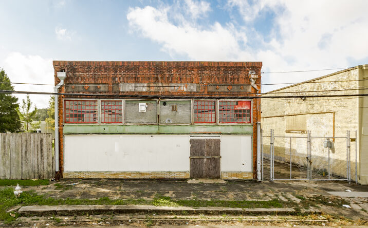 Pictures of Retail property located at 1952 North St, Baton Rouge, LA 70802 for lease - image #1