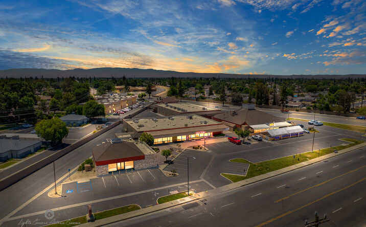 Pictures of Retail property located at 2500 New Stine Rd, Bakersfield, CA 93309 for lease - image #1