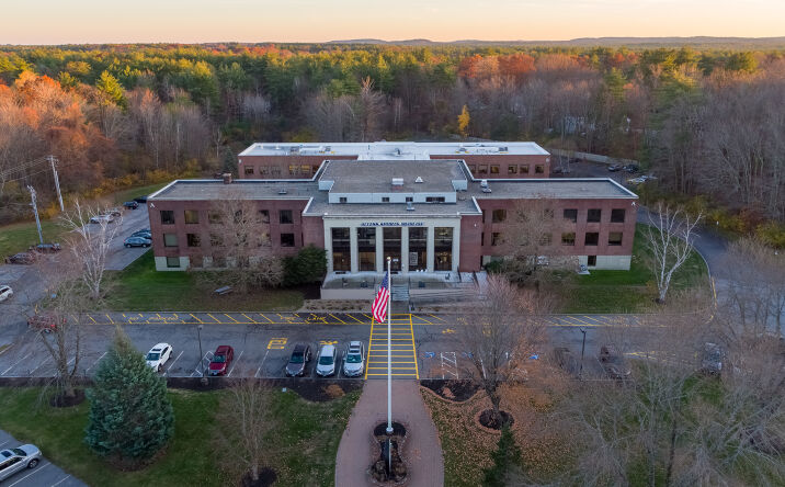 Pictures of Office property located at 1 Hampton Rd, Exeter, NH 03833 for sales - image #1
