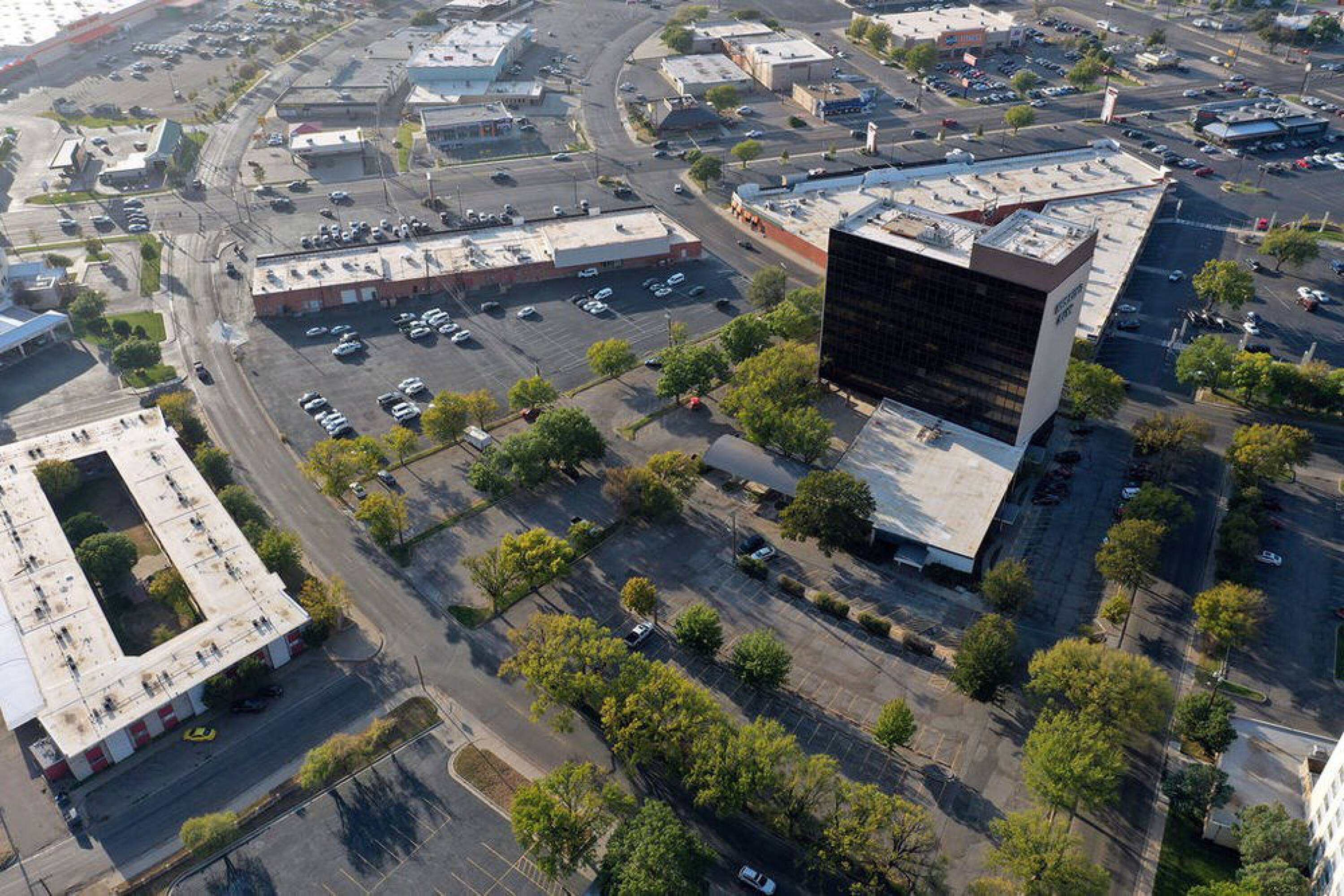 2201 Civic Cir, Amarillo, TX 79109