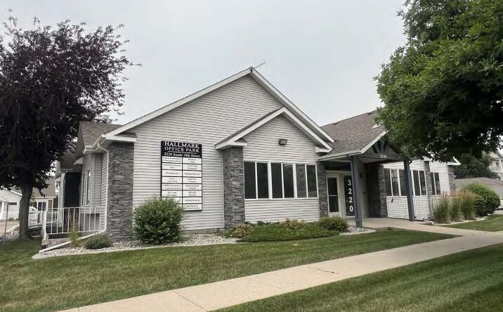 Pictures of Office property located at 3220 18th Street S, Fargo, ND 58103 for lease - image #1