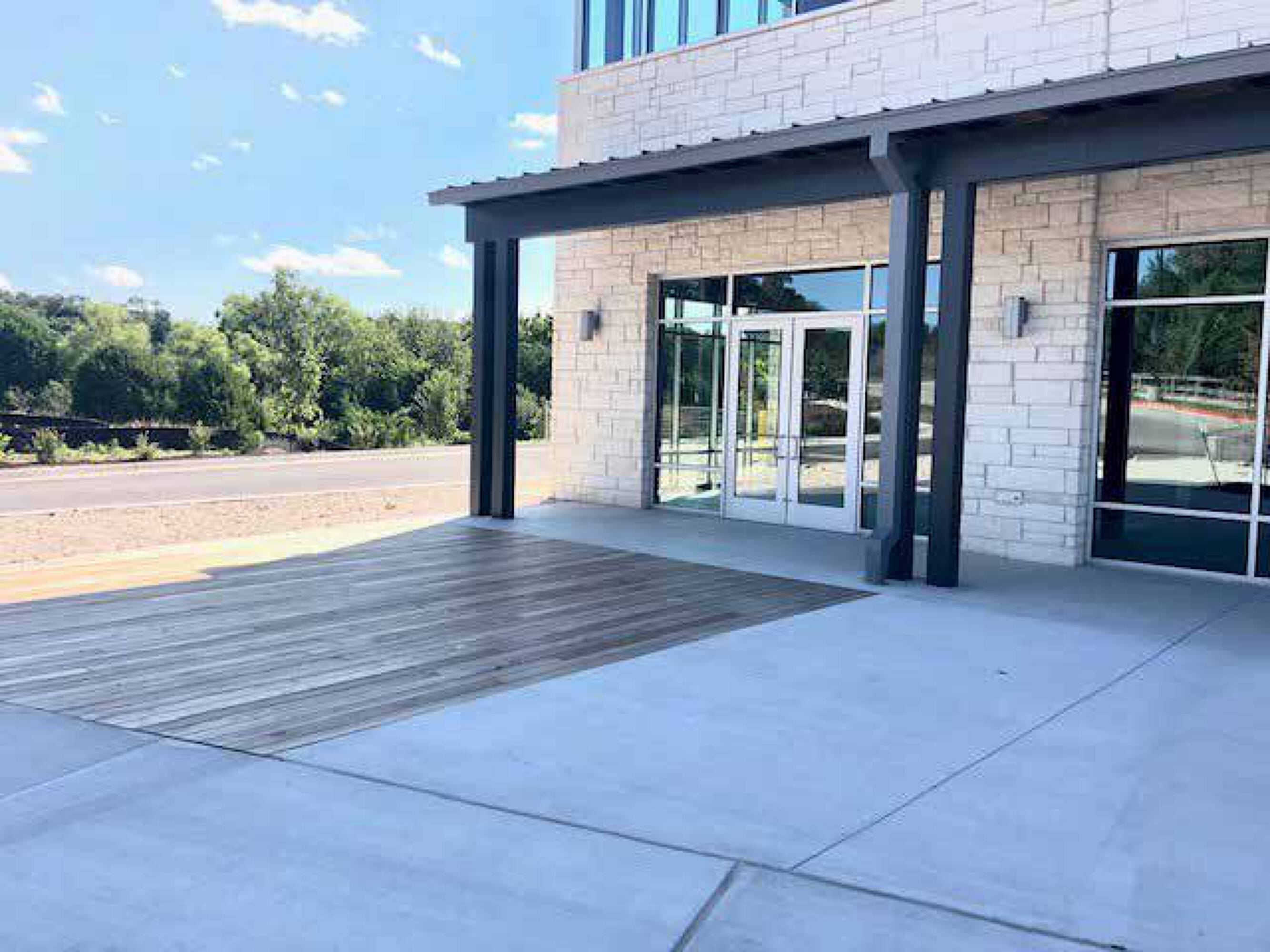 7717 Southwest Parkway, Austin, TX 78735