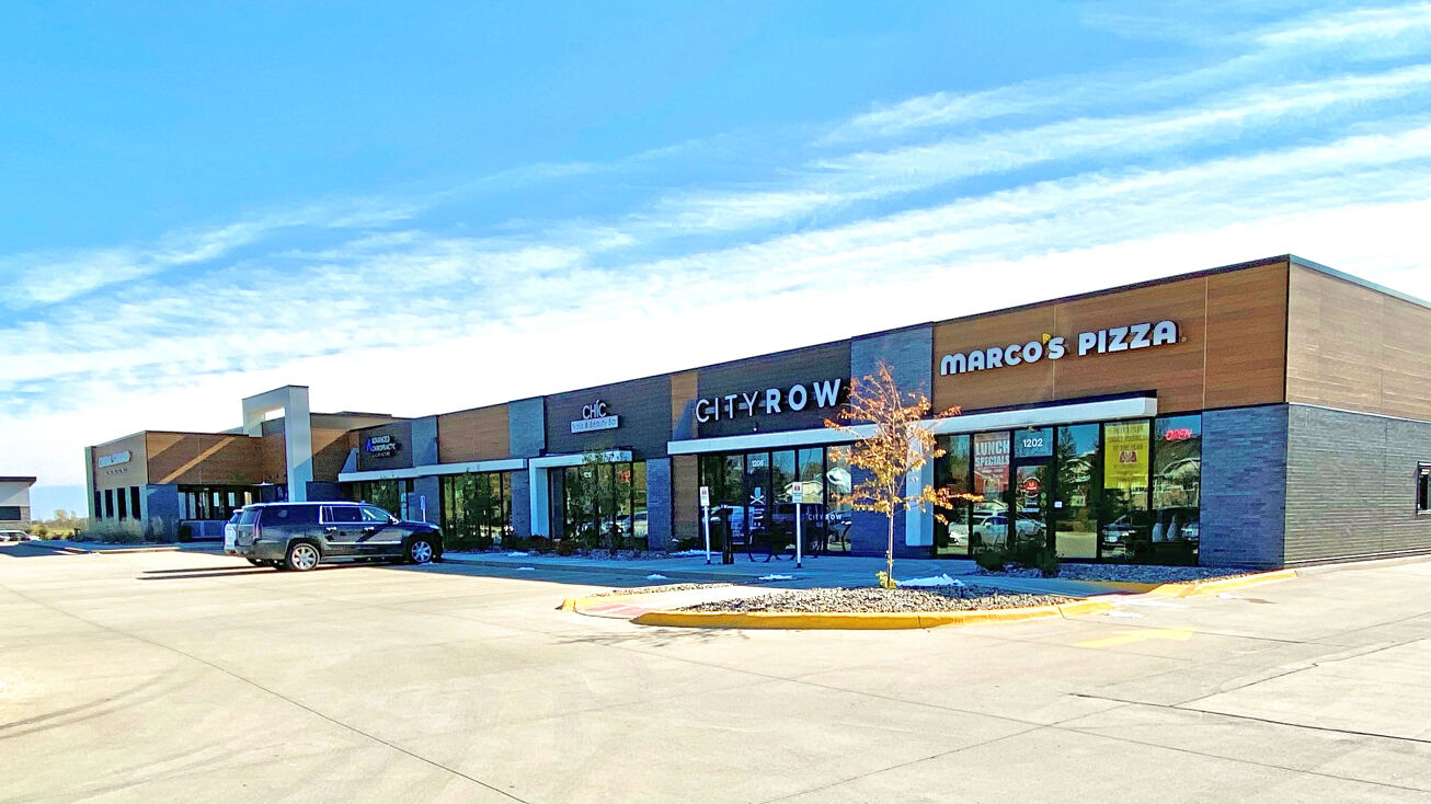1176 SE University Ave, Waukee, IA 50263 Retail Space for Lease The