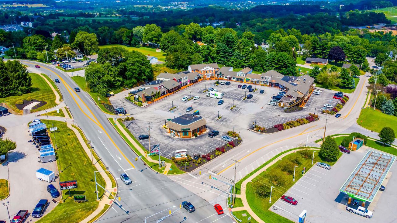 2599 South Queen Street, York, PA 17402 Retail Space for Lease Olde