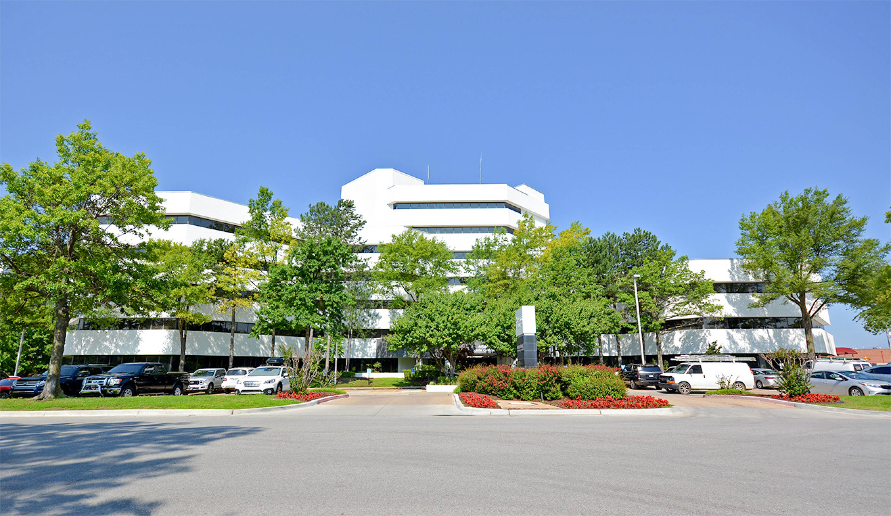 6846 S Canton Ave, Tulsa, OK 74136