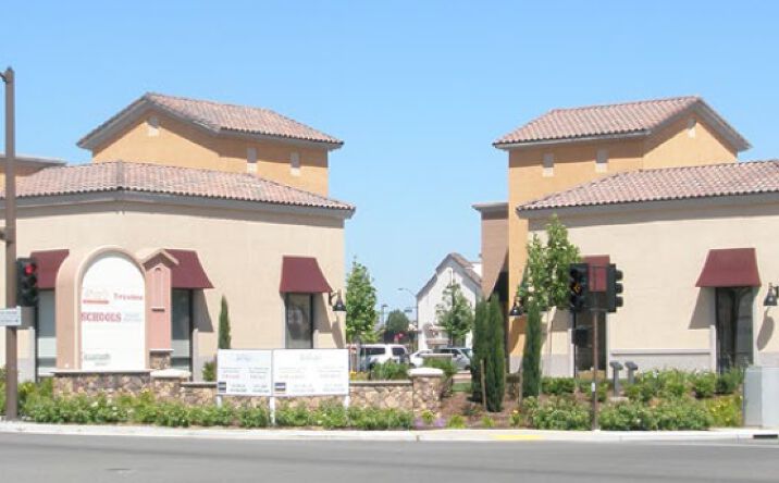 Pictures of Retail property located at 721 Sterling Pkwy, Lincoln, CA 95648 for lease - image #1
