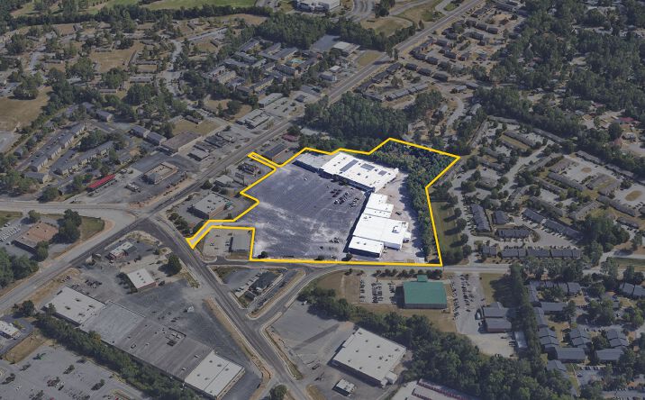 Pictures of Retail property located at 3242 Wrightsboro Rd, Augusta, GA 30909 for lease - image #1