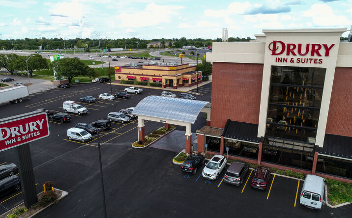 Pictures of Retail, Restaurant property located at 1100 Knipp St, Columbia, MO 65203 for lease - image #1