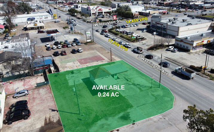 Pictures of Retail, Land property located at 122 South Washington Avenue, Cleveland, TX 77327 for lease - image #1