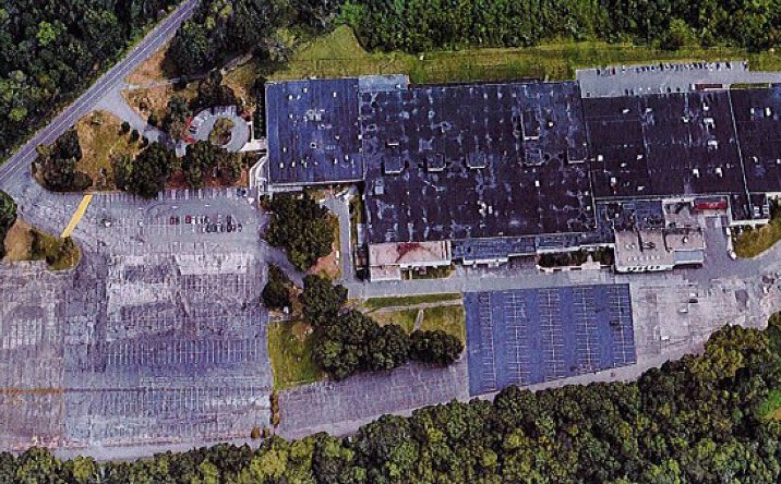 Pictures of Industrial property located at 199 Park Rd Ext, Middlebury, CT 06762 for lease - image #1