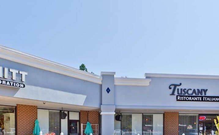 Pictures of Retail property located at 4854 Longhill Rd, Williamsburg, VA 23188 for lease - image #1