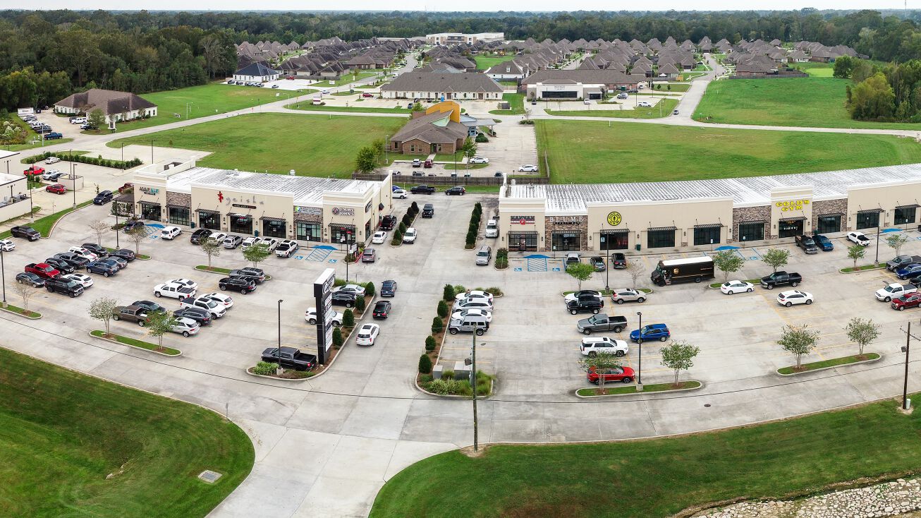 17097 Airline Hwy, Prairieville, LA 70769 Retail Space for Lease