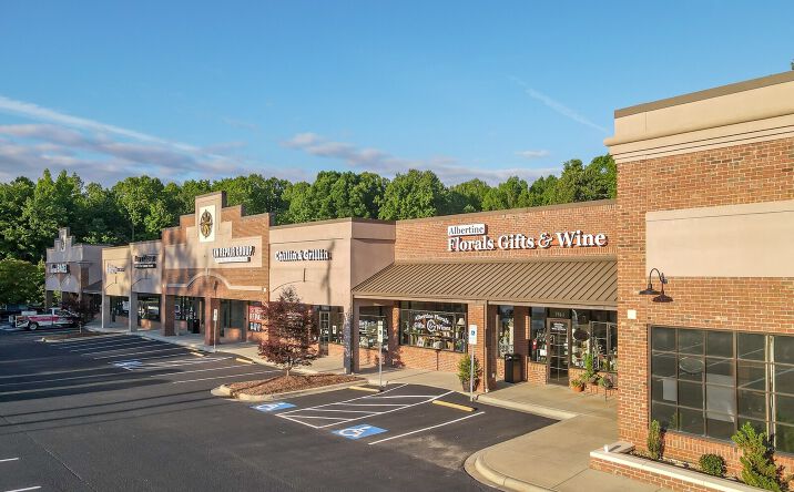 Pictures of Retail property located at 751 NC Hwy Bus 16, Denver, NC 28037 for lease - image #1