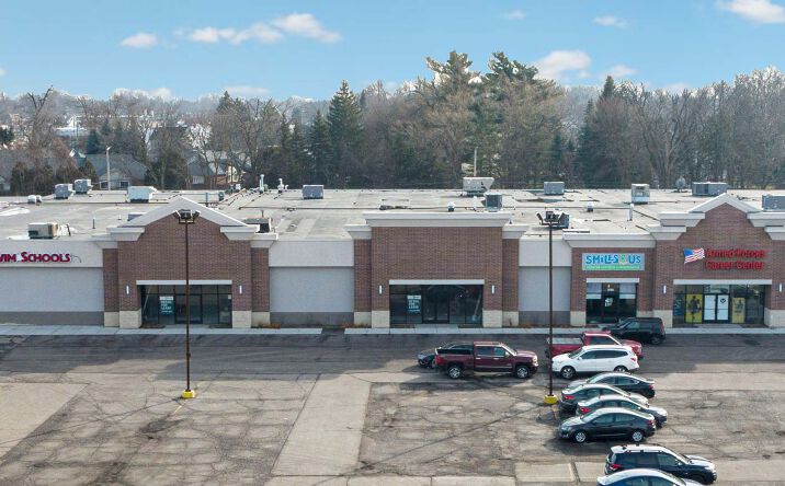 Pictures of Retail property located at 24399-24411 Michigan Avenue, Dearborn, MI 48124 for lease - image #1
