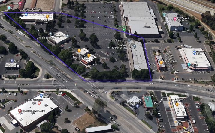 Pictures of Retail property located at 2837 Whitson St, Selma, CA 93662 for lease - image #1