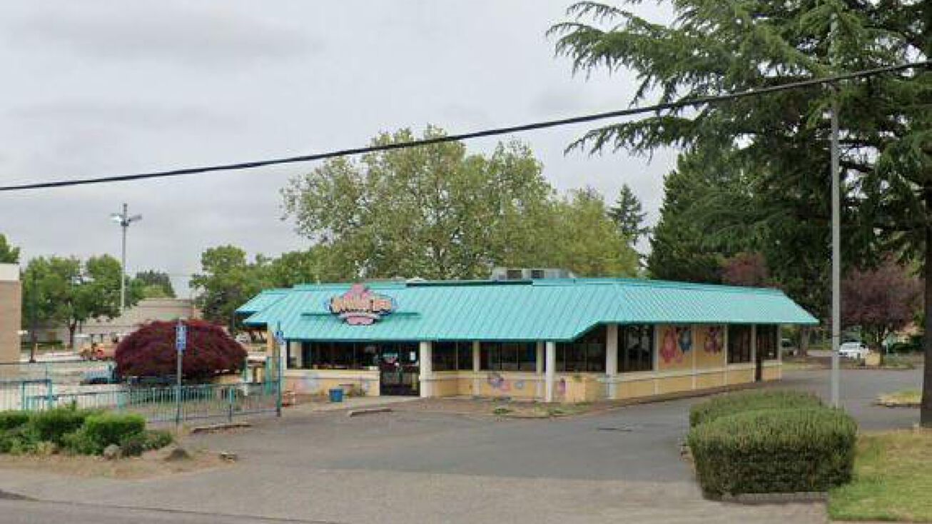 10565 SW Beaverton Hillsdale Hwy, Beaverton, OR 97005 Retail Space
