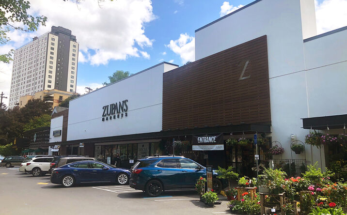 Pictures of Retail property located at W Burnside St & NW 23rd Ave, Portland, OR 97210 for lease - image #1
