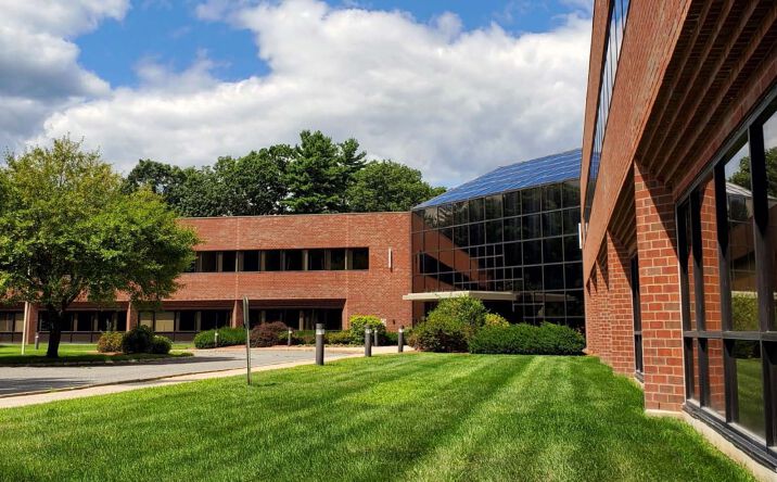 Pictures of Office property located at 2 Cabot Rd, Hudson, MA 01749 for lease - image #1