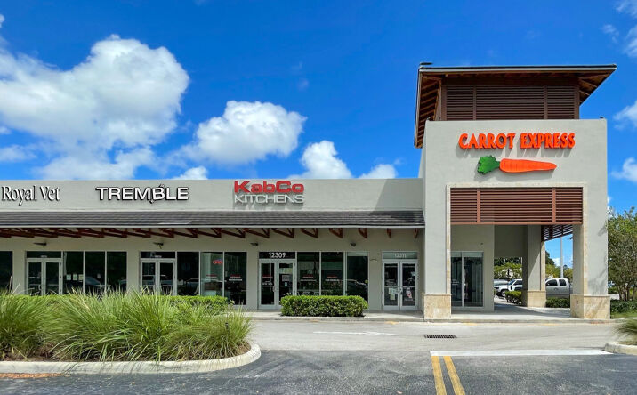 Pictures of Retail property located at 12303 Pinecrest Pkwy, Pinecrest, FL 33156 for lease - image #1