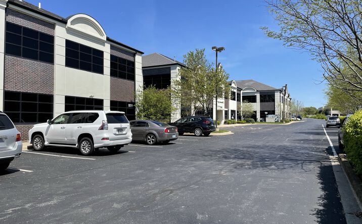 Pictures of Office, Special Purpose property located at 3221 Summit Square Pl, Lexington, KY 40509 for lease - image #1