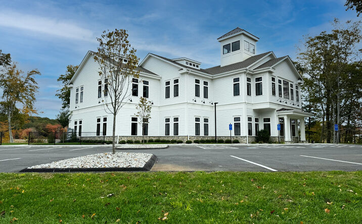 Pictures of Office property located at 215 Elm St, Old Saybrook, CT 06475 for lease - image #1
