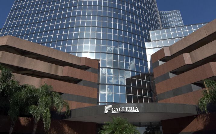 Pictures of Office property located at 1 Galleria Blvd, Metairie, LA 70001 for lease - image #1