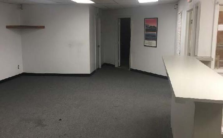 Pictures of Office property located at 11180 Gratiot Ave, Detroit, MI 48213 for lease - image #1