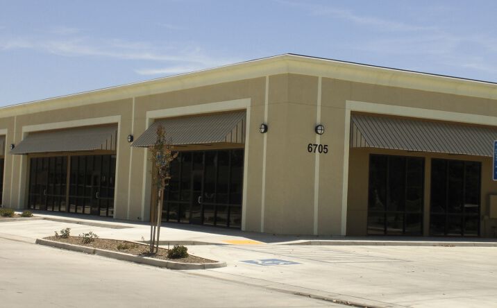 Pictures of Retail property located at 6705 White Ln, Bakersfield, CA 93309 for lease - image #1