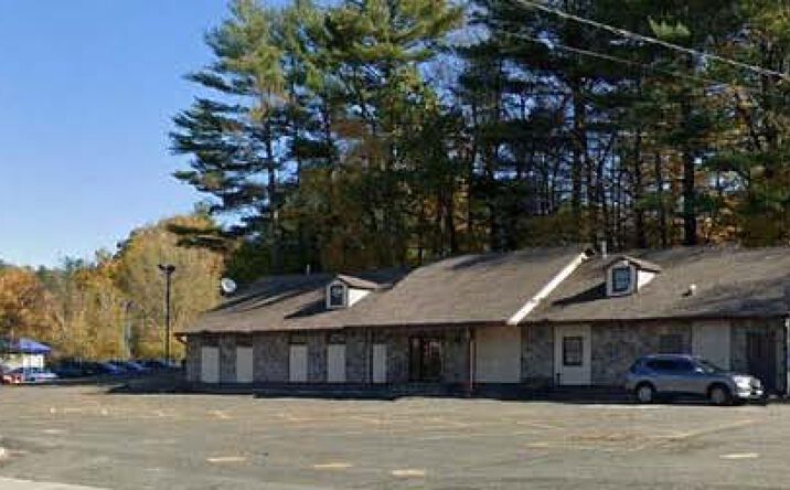Pictures of Retail property located at 490 Pittsfield Lenox Rd, Pittsfield, MA 01240 for lease - image #1