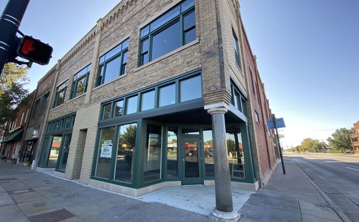 Pictures of Office property located at 1029 W Douglas Ave, Wichita, KS 67213 for lease - image #1