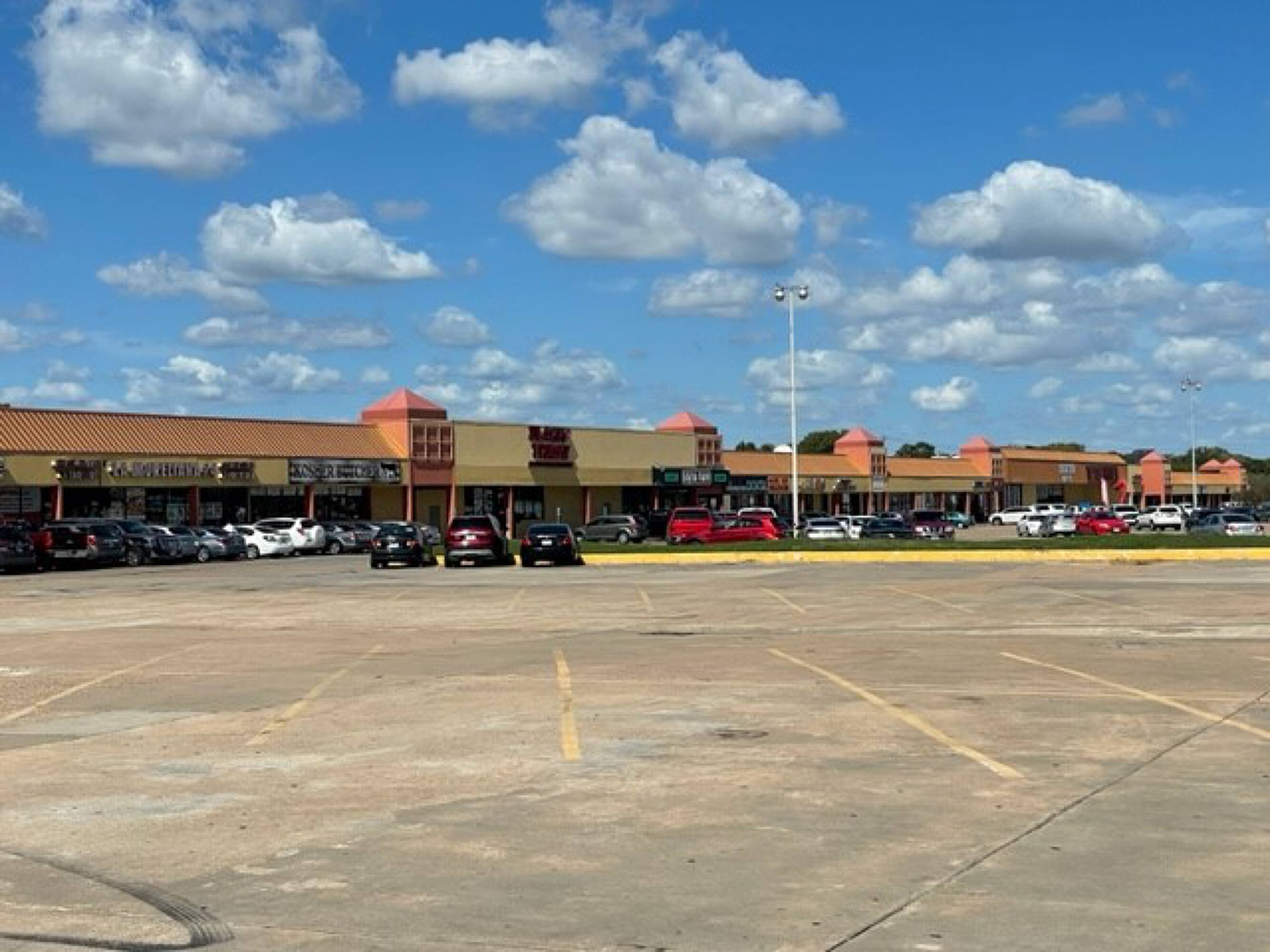 Fondrenwood Shopping Center